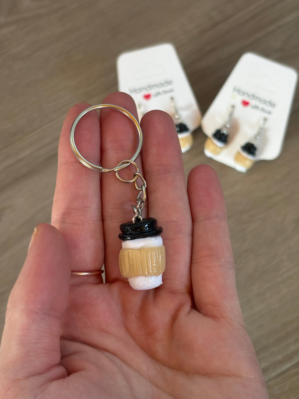 Takeaway coffee cup keyring